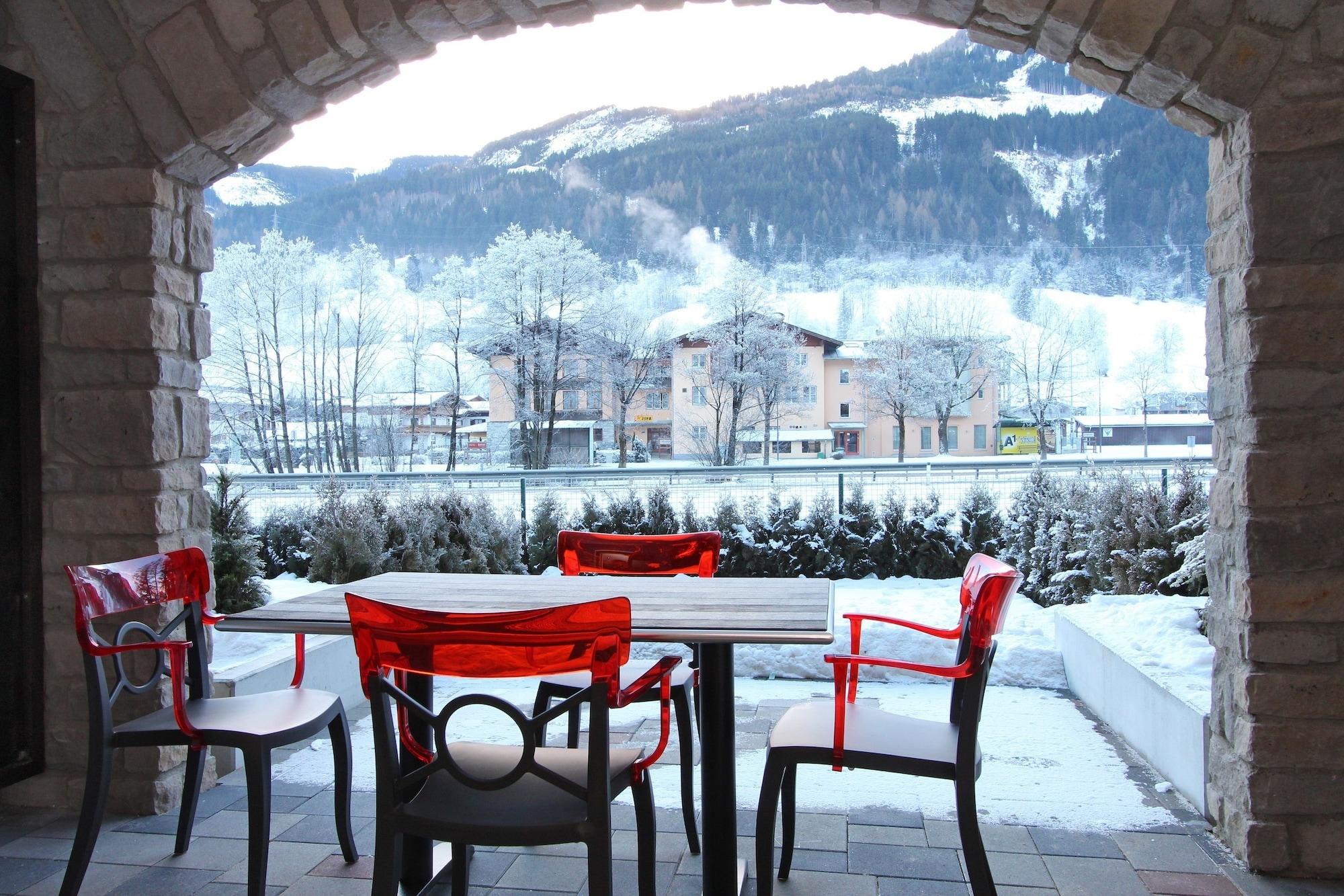 Avenida Mountain Lodges Kaprun Eksteriør bilde