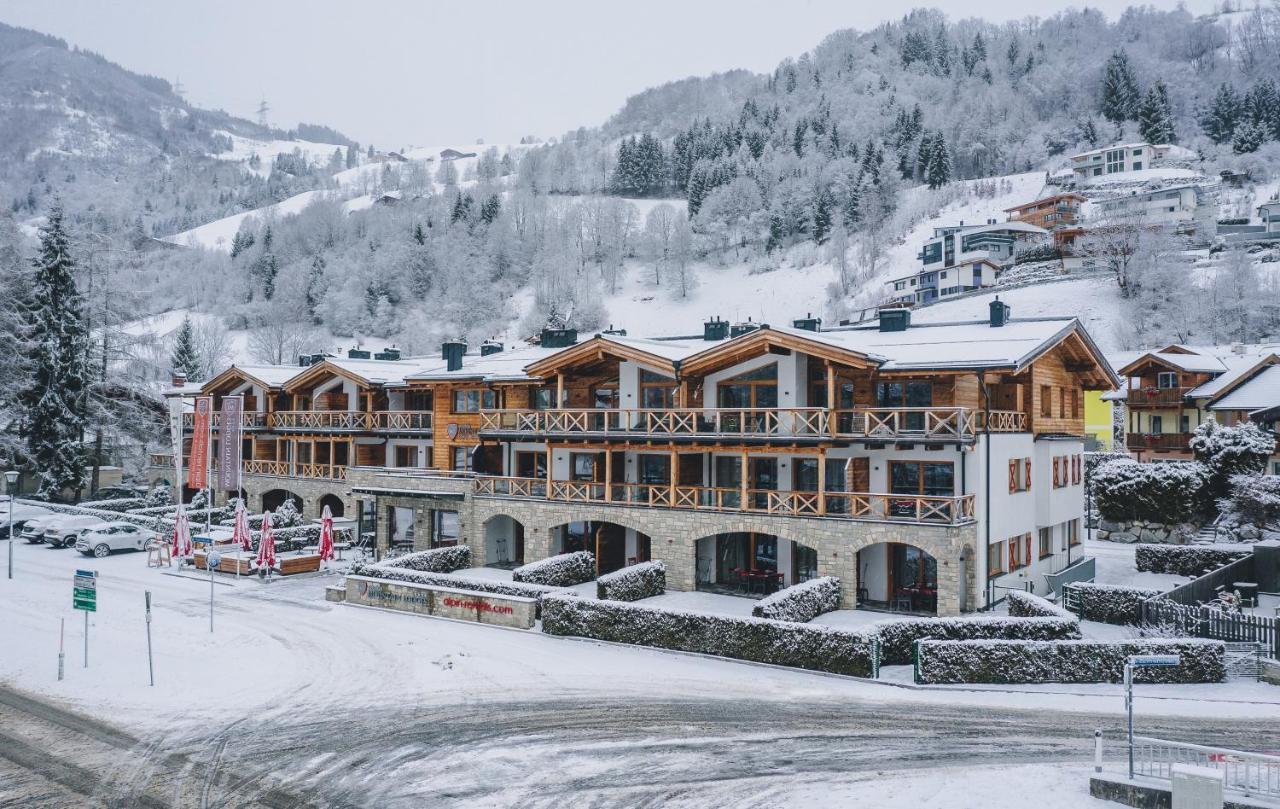 Avenida Mountain Lodges Kaprun Eksteriør bilde